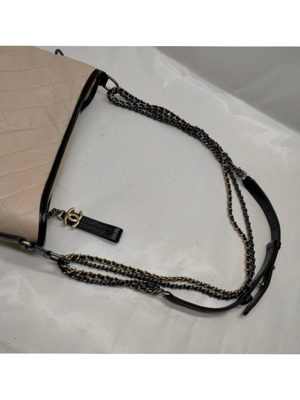 Authentic Chanel Gabrielle Hobo Bag Quilted Leather Chain Crossbody - Picture 6 of 16